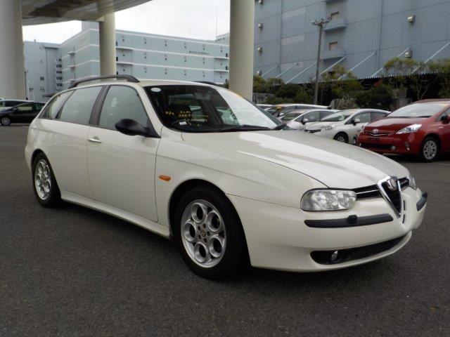 2001 Alfa Romeo 156 Sportwagon 2.5 V6 Q system 36500 Miles. £5000