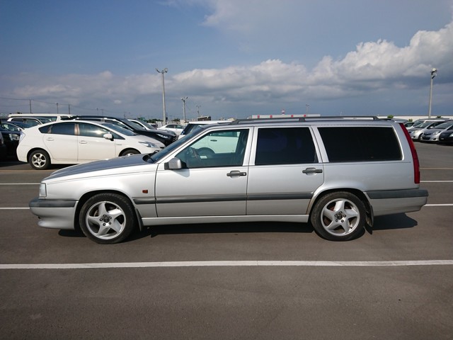 DD330057-D85C-418B-8268-8FF5E8509F04