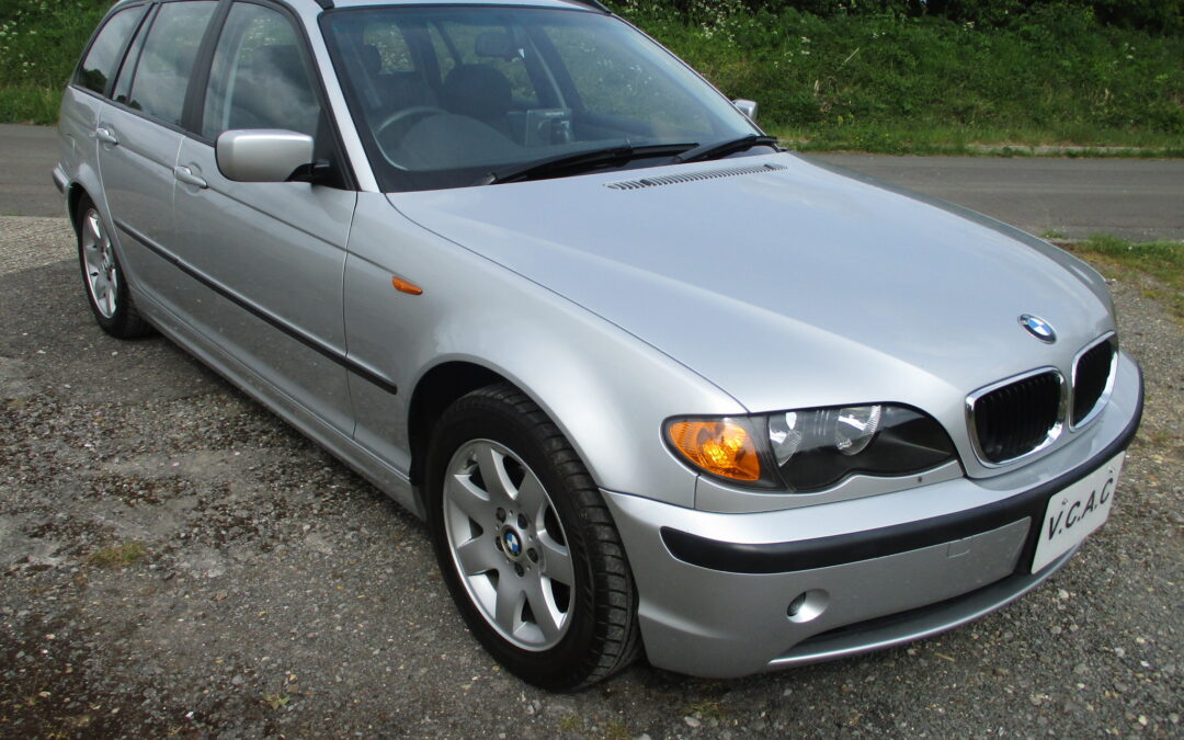 2003 BMW 318 Touring Automatic. 15320 Miles. Leather interior. Superb looking car SOLD