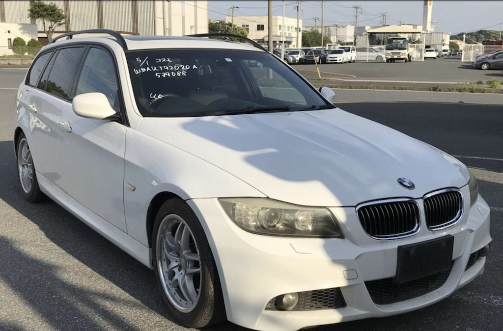 2009 BMW 325 M Sport Touring. Sourced to Customers specification.