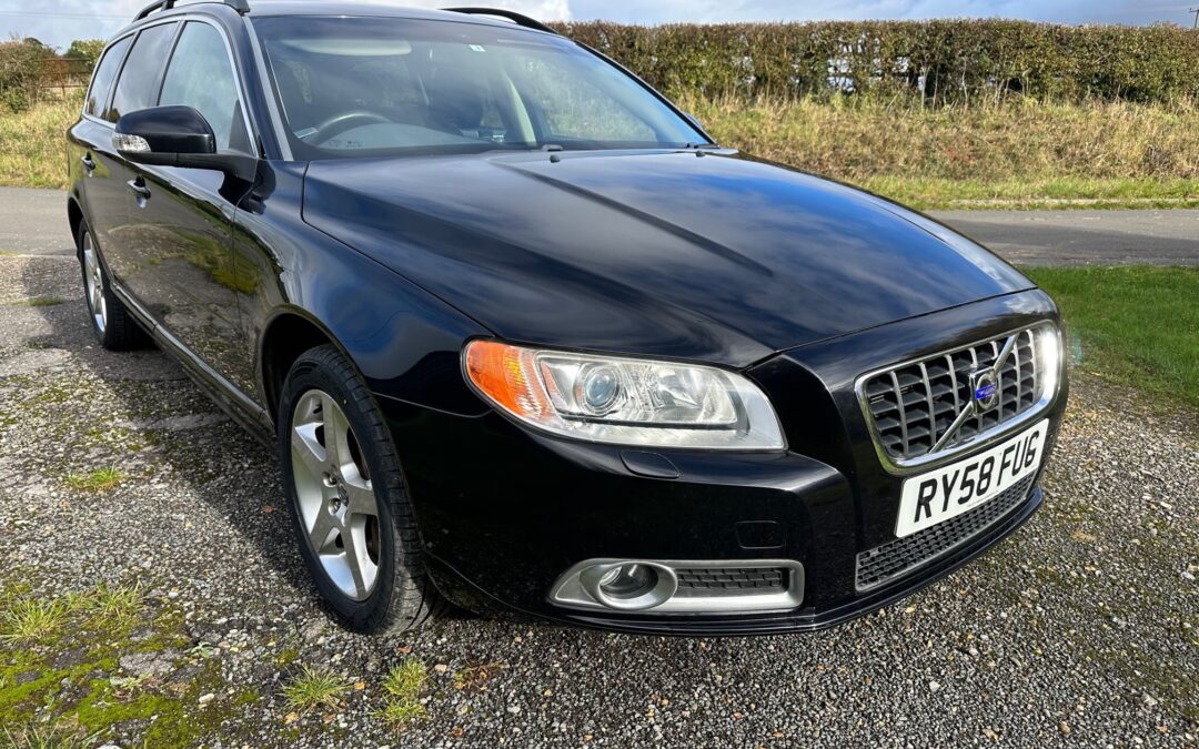 2009 Volvo V70 2.5T LE. 45480 Miles. Black Metallic. £7950.ULEZ EXEMPT. SOLD.