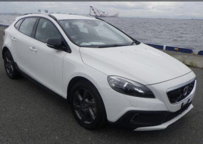 2015 Volvo V40 T5 Cross Country AWD. Automatic. 47525 Miles. ULEZ EXEMPT and £325 RFL Per Annum. £11250.SOLD.