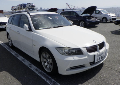2008 BMW 335i Touring Automatic. 51450 Miles. £8250. ULEZ EXEMPT. £325 RFL Per Annum. Panoramic Roof. DEPOSIT TAKEN.