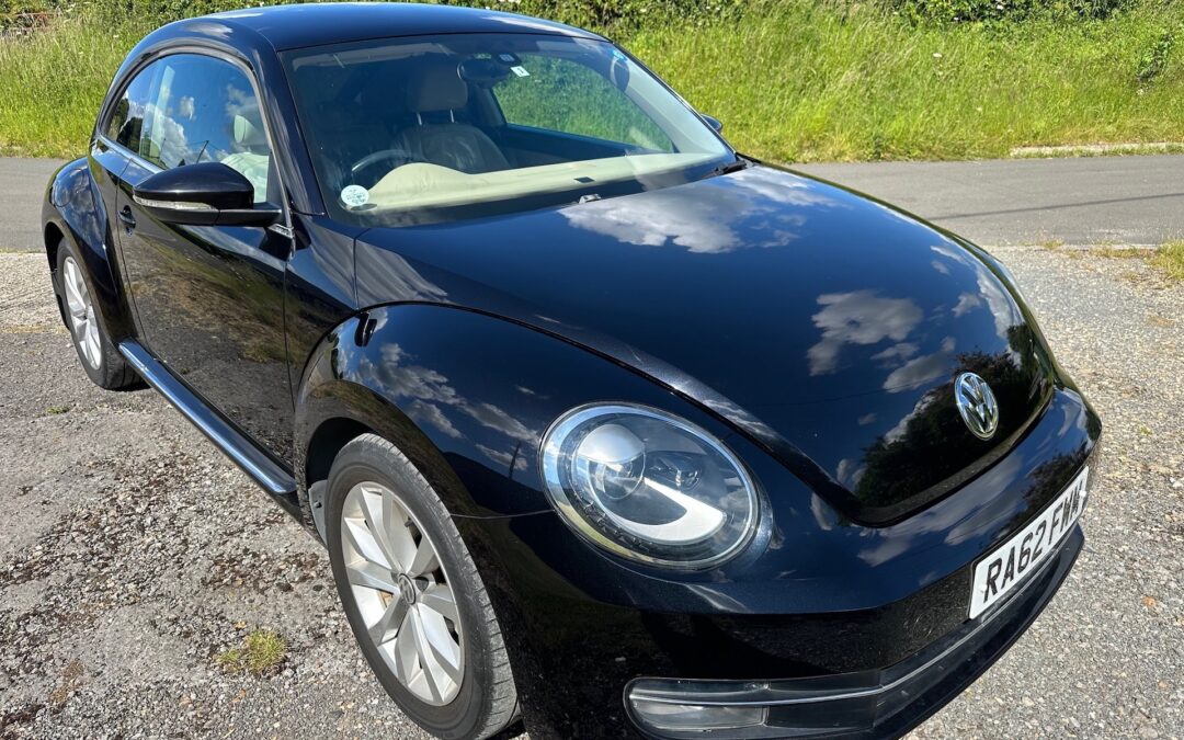 2013 VW Beetle 1.2 Tsi Automatic. Black Metallic with Full Beige Leather interior. 54500 Miles. ULEZ EXEMPT. £7750.