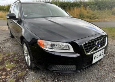 2011(07) Volvo V70 2.5T SE LUX. Special Interior colour of Cranberry. 38800 Miles. £8750. ULEZ EXEMPT.SOLD