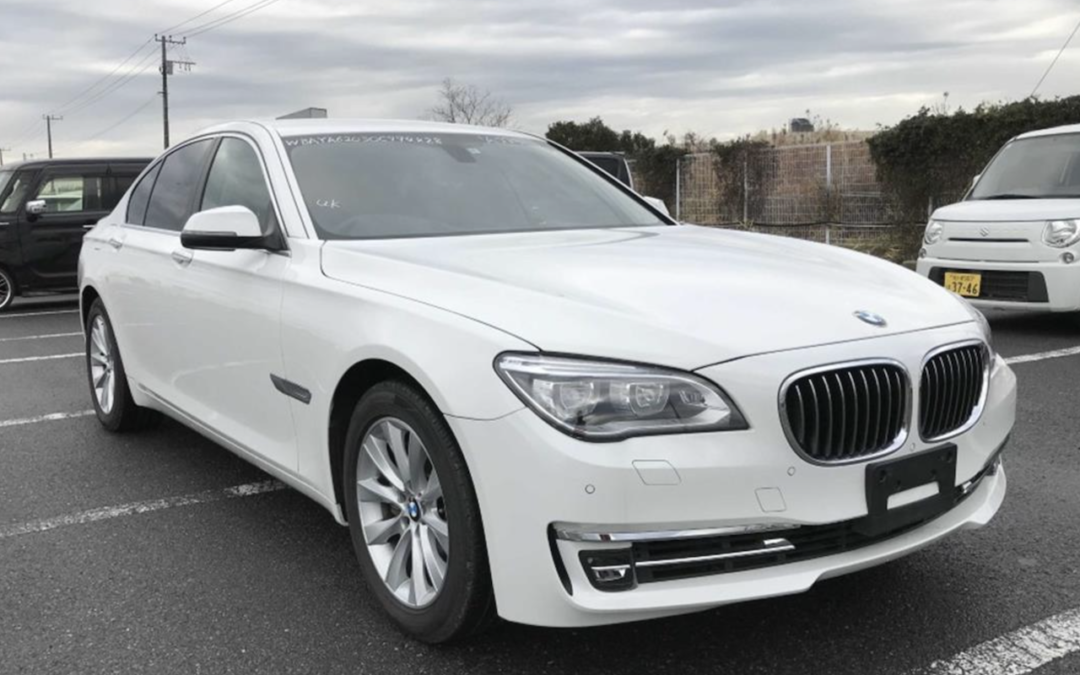 2012(09) BMW 740i Saloon Automatic.30500 Miles. ULEZ EXEMPT. £345 Road tax per annum. Grade 5A(Amazing). £11650. DEPOSIT TAKEN.