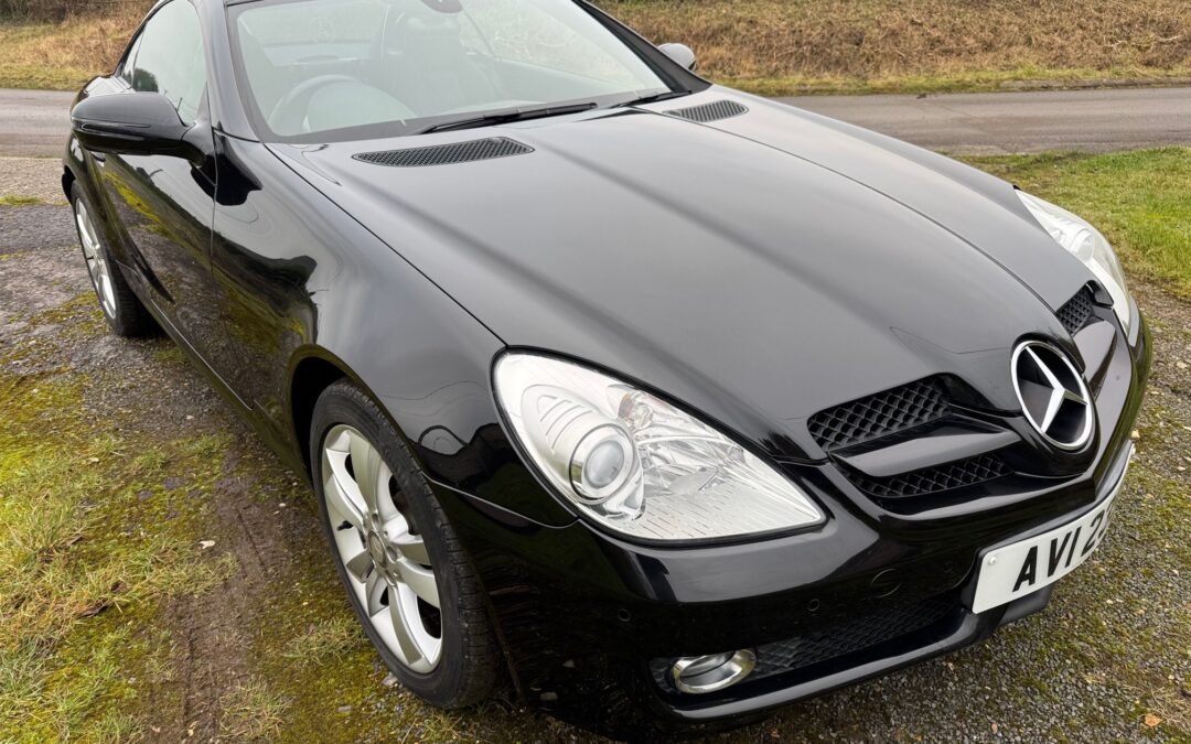 2010 Mercedes SLK350 Auto. 31400 Miles. Lovely Low Mileage Car. £7950.