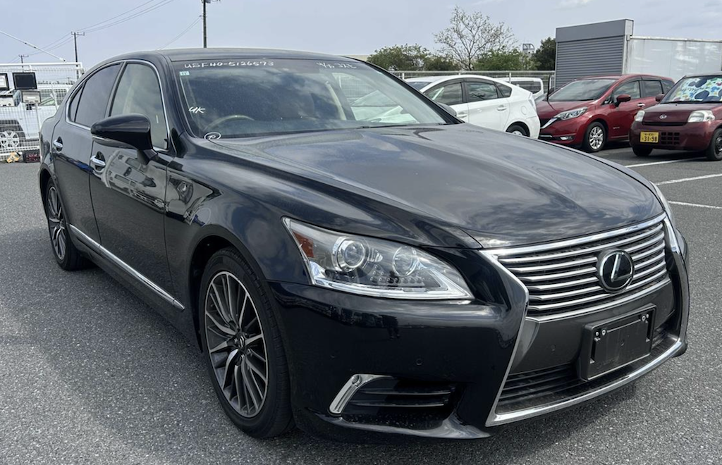 2013(November) Lexus LS460. 27000 Miles. Sourced to Customers requirements.