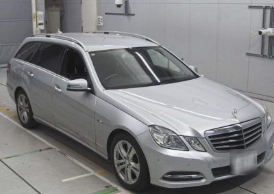 2012(December) Mercedes E300 3.5V6 Blue Efficiency Avantgarde Estate Automatic. 51500 Miles. ULEZ EXEMPT. £360 Road Tax Per Annum. £9950.