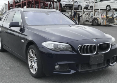 2011(09) BMW 530 M Sport Touring(Chrome Pack) Automatic. Imperial Blue Metallic. 65470 Miles. £9350.